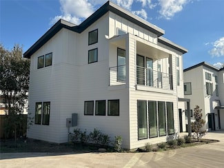 2111 Prather Ln Unit 2, Austin, TX 78704