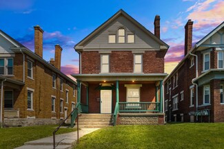 370 Chittenden Ave, Columbus, OH 43201