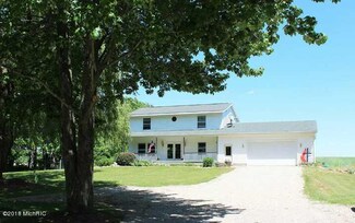 2010 S Baldwin Ave, Fremont, MI 49412