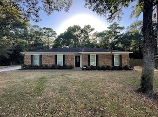 22176 Heatherwood Dr, Porter, TX 77365