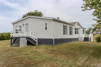 27645 Spring Rd, Richland, MO 65556