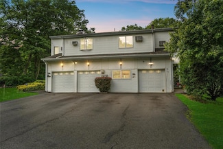 5 Rose Estate Unit 2, Walden, NY 12586