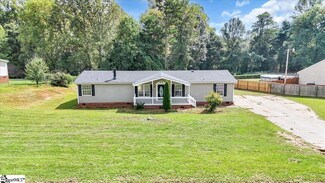 404 Roe Rd, Greenville, SC 29611