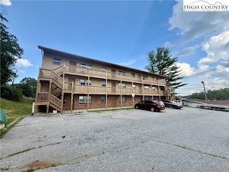 134 Mac St Unit 10, Boone, NC 28607