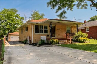 2627 Zesiger Ave, Akron, OH 44312