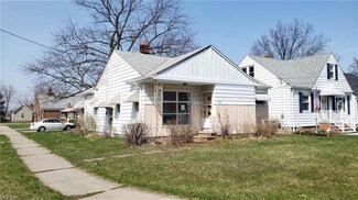 1836 E 294th St, Wickliffe, OH 44092