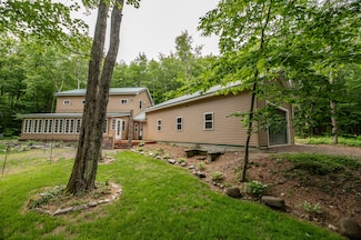 43 Cardinal Dr, Embden, ME 04958
