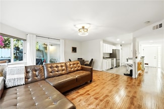 1739 E Broadway Unit 6, Long Beach, CA 90802