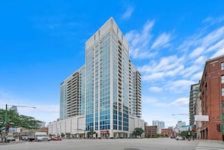 757 N Orleans St Unit 1305, Chicago, IL 60654