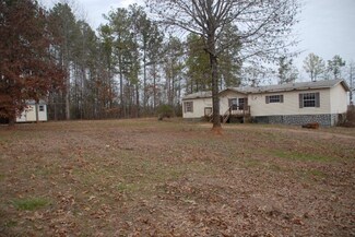723 Reedy Creek Rd, Bradley, SC 29819