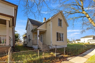 28 E James St, River Rouge, MI 48218