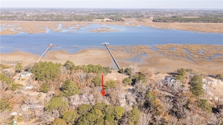 20 Crystal St, Seabrook, SC 29940