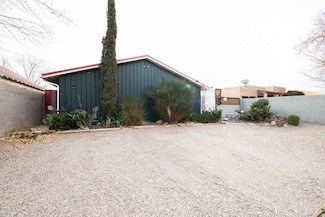 232 Espanola St NE, Albuquerque, NM 87108