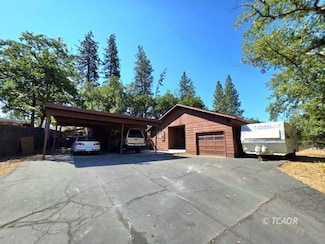 238 Circle Dr, Hayfork, CA 96041