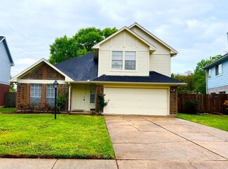 1915 Summerfield Place, Sugar Land, TX 77478
