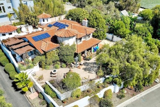 1958 Ivy Rd, Oceanside, CA 92054