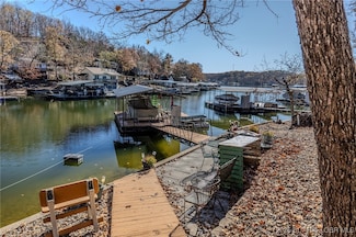 27085 Dixie Ln, Barnett, MO 65011
