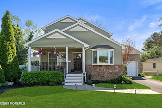 4 Washington St, Freehold, NJ 07728