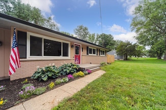 317 Circle Dr, Marshall, MI 49068