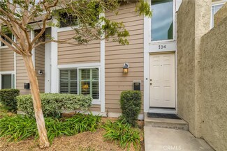 104 Oval Rd Unit 3, Irvine, CA 92604