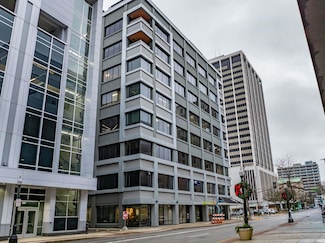 202 W Berry St Unit 710 Urbana Condo, Fort Wayne, IN 46802