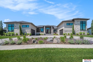 1520 S 218th St, Elkhorn, NE 68022