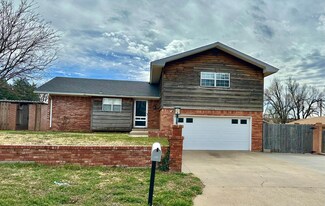 1207 Lee St, Borger, TX 79007