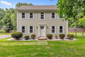 82 N Lake Ave, Southwick, MA 01077