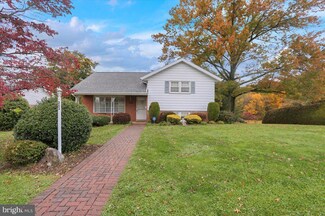 263 Orchard Hills Dr, Boyertown, PA 19512