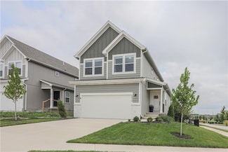 8838 SW 9th Terrace, Blue Springs, MO 64064