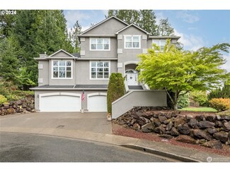 250 W St James Place, Longview, WA 98632