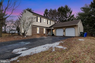 630 Sparton Rd, York, PA 17403