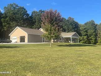 137 Maple Ln, Westover, PA 16692
