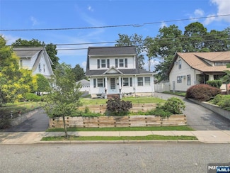 23 Brookside Ave, Hawthorne, NJ 07506