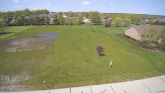 2811 Ninovan Ln, Minooka, IL 60447