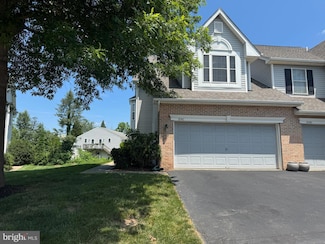1041 Greenes Way Cir, Collegeville, PA 19426