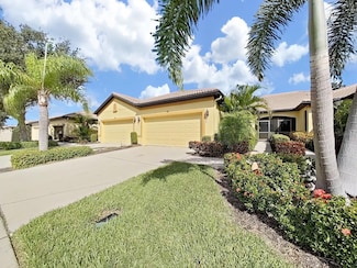 303 Bluewater Falls Ct, Apollo Beach, FL 33572