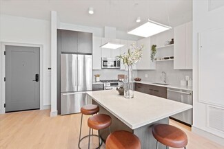 101 N Beacon St Unit 103, Watertown, MA 02472