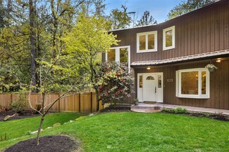 13050 Venice Loop NE, Bainbridge Island, WA 98110