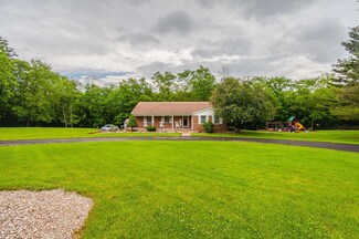 6215 Greenbud Dr, Goshen, OH 45122
