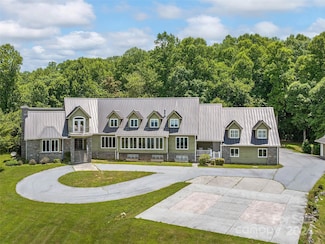 22 Vineyard Hill Dr, Fletcher, NC 28732