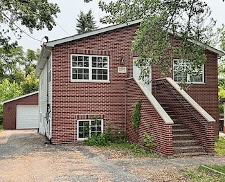 6023 241st Ave, Salem, WI 53168