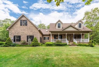 582 Boulder View, Hinton, VA 22831