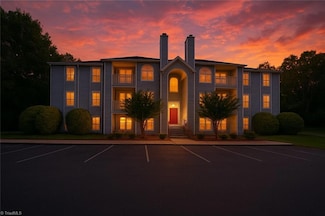 3638 Morris Farm Dr Unit 3B, Greensboro, NC 27409