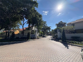 3195 N 36th Ave, Hollywood, FL 33021