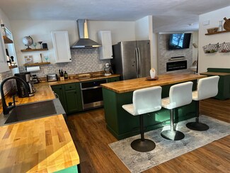 300 Bible Hill Rd, Hillsborough, NH 03244