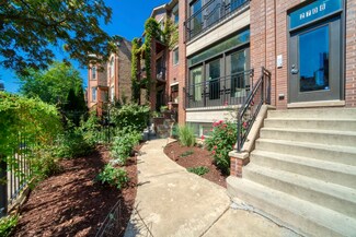 2708 W Thomas St Unit 1, Chicago, IL 60622