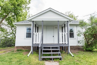 1226 Shakespeare Ave, Kalamazoo, MI 49001