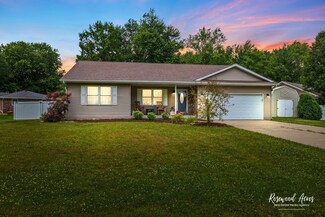1317 N Erickson Dr, Kankakee, IL 60901