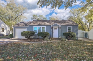 7705 Robinson St, Overland Park, KS 66204